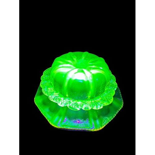 710 - Victorian Cranberry & Uranium Glass Bowl