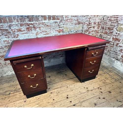 959 - Vintage Leather Topped pedestal Desk