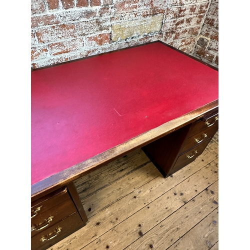 959 - Vintage Leather Topped pedestal Desk