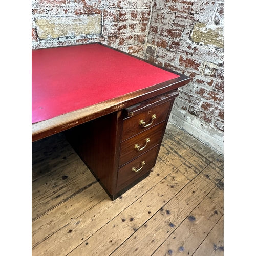 959 - Vintage Leather Topped pedestal Desk