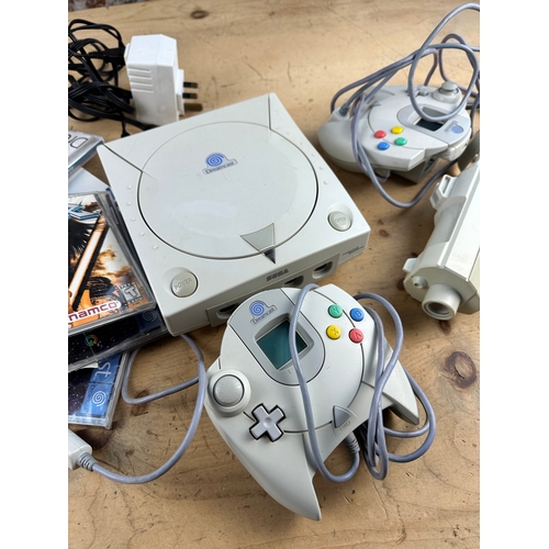 199 - Sega Dreamcast with Disks & Accessories