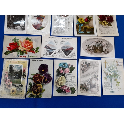 358 - Quantity of 1910s to 1920s Greetings and Remembrance Cards