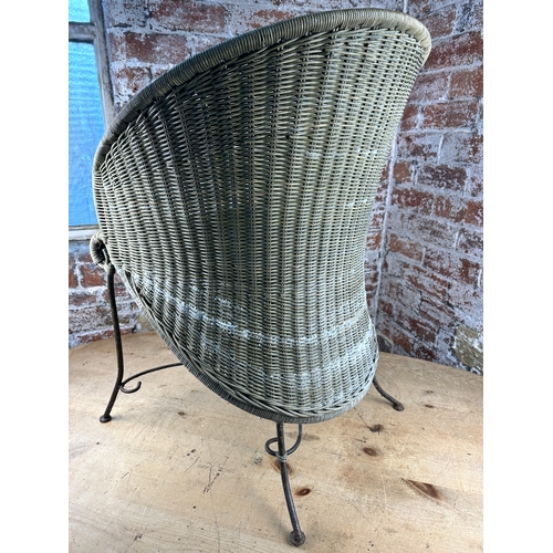 721 - Vintage Wrought Iron & Wicker Tub Chair