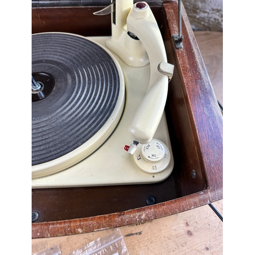 632 - PYE HiFi Monarch Three Speed Record Changer. Working with list of refurbished parts etc.