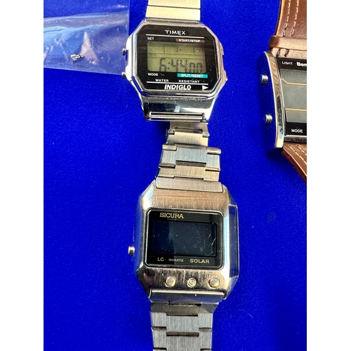 609 - Gent Vintage Digital Watches