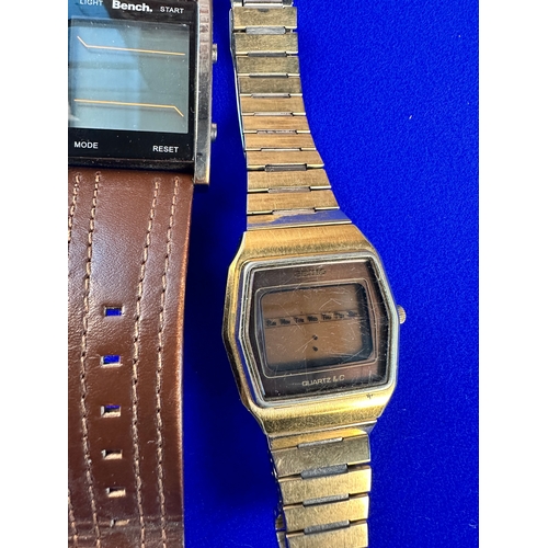 609 - Gent Vintage Digital Watches