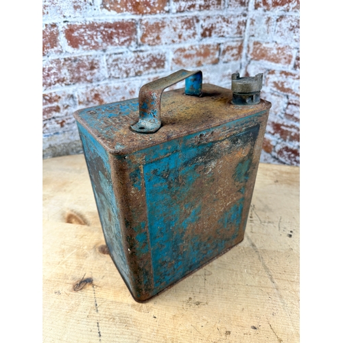 482 - Vintage Pratts Petrol Can