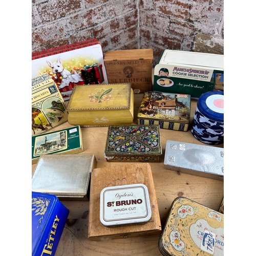 686 - Box of Vintage Tins