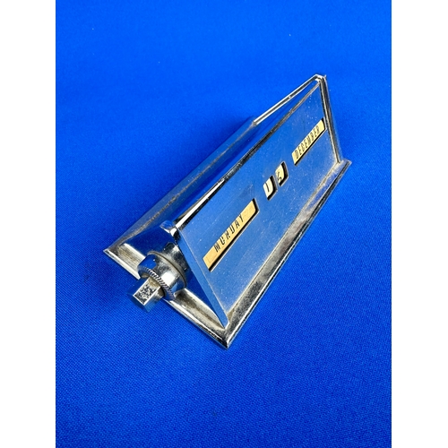 512 - Chrome Art Deco style Perpetual Desk Calendar