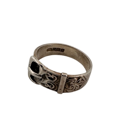 300 - Silver Buckle Ring, Birmingham 1975, size N, 3.3g