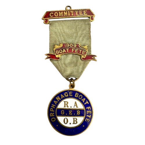 88 - Rare RAOB 1909 Orphanage Boat Fete Enamel Committee Members Medal