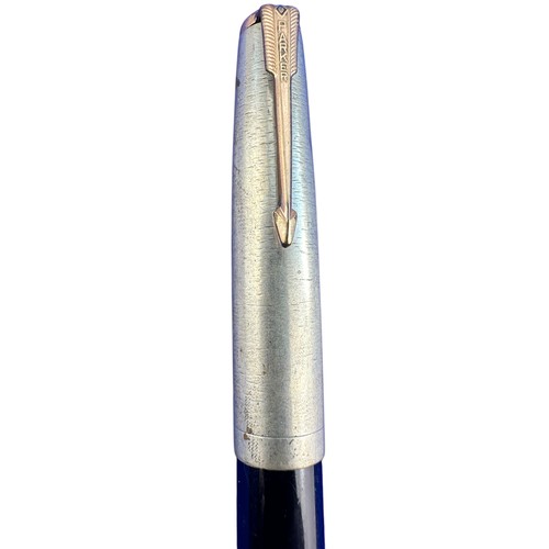 120 - Vintage Parker 'Button Fill' Fountain Pen