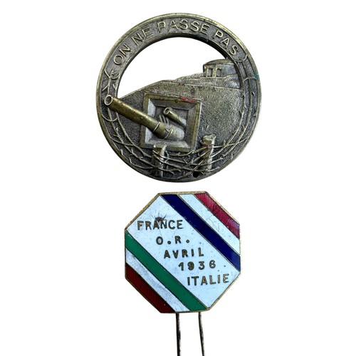 251 - World War One French 'Maginot Line' Badge and Enamel Badge dated 1936