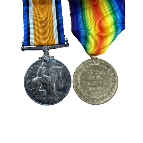 189 - Pair of World War One Medals Awarded to '203109 Pte W. Gore Worc. R.' (Worcester Regiment)