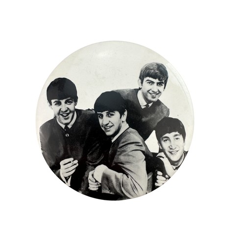 233 - Original 1960s The Beatles Large Size Badge/Picture