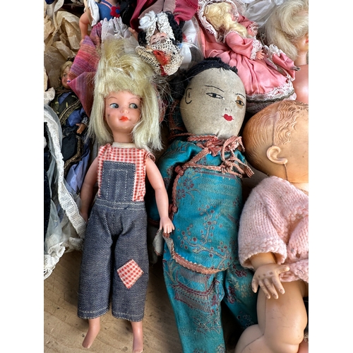 182 - Collection of Vintage Dolls