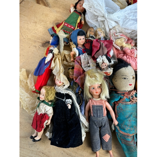 182 - Collection of Vintage Dolls