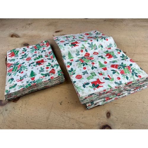 320 - Vintage Christmas, Paper Shop Gift Bags