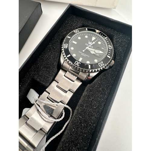 141 - Olevs Dazzling Quartz Diver Watch