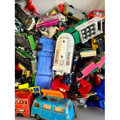 165 - Box of Play Worn Vintage Diecast Cars & Vehicles