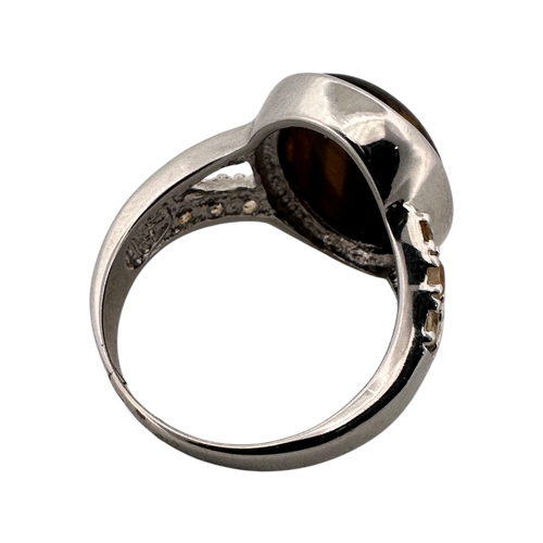 17 - 925 Silver Ring with Tiger's Eye style Cabochon size T...