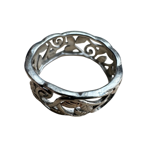 52 - Pierced Silver Band Ring with Gold Detail. Stamped 925. Size V. 4.9g