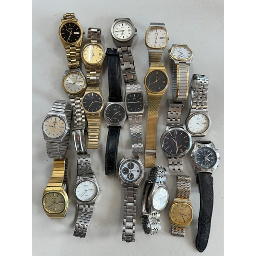 200 - Large Collection of As Found Vintage Seiko Watches for Spares or Repair
