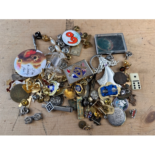 Assorted Small Collectables & Pin Badges