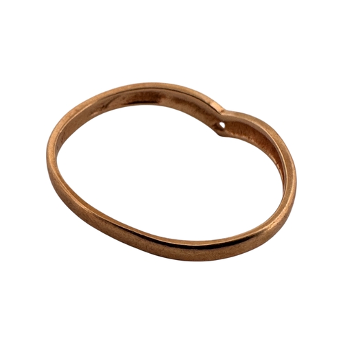 98 - Unmarked Yellow Metal Ring, tests as Gold. 1.46g