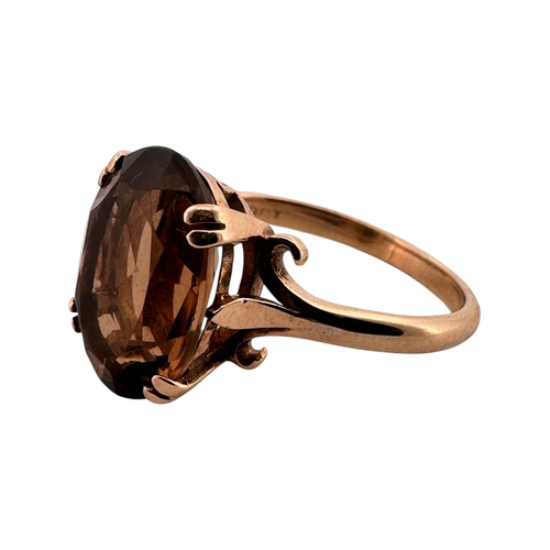 112 - Nine Carat Gold & Smoky Quartz Ring. Size P. 3.94g