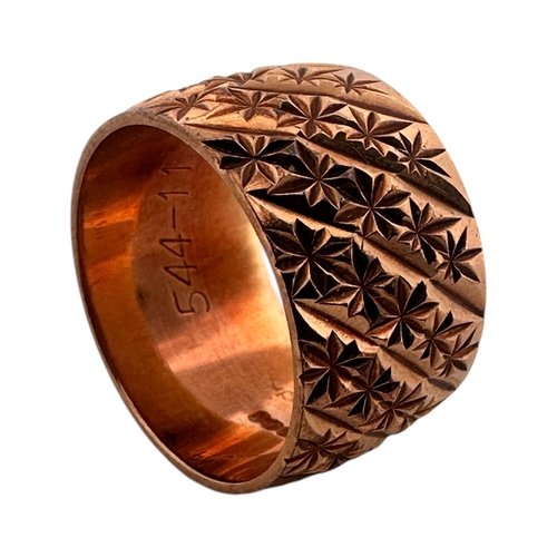 128 - Nine Carat Gold Thick Band Ring with Cut Srat Decoration. Full Hallmarks. Size M. 6.58g