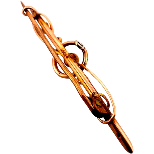 19 - Nine Carat Gold Art Nouveau Brooch. 1.86g