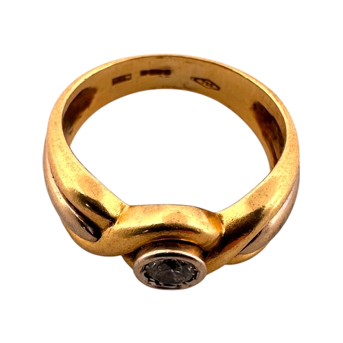 147 - Eighteen Carat Gold Ring set with Single Diamond. Full Hallmarks. Size o. 6.1g