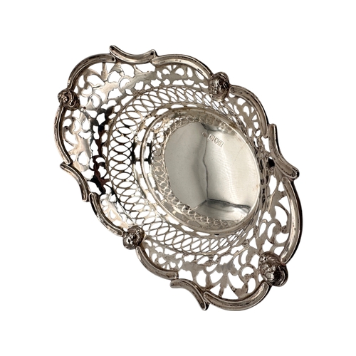 81 - Pair of Pierced Silver Dishes Hallmarked London 1906 by Sibray, Hall & Co Ltd (Charles Clement Pilli... 