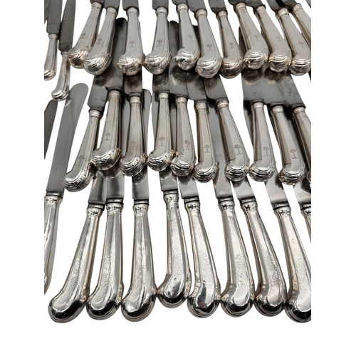 87 - 48 Antique Silver Handled Knives. Gross Weight 4kg