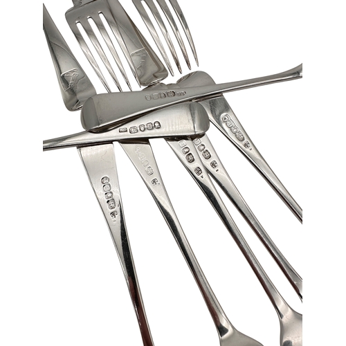 96 - Set of Twelve Georgian Hallmarked Silver Forks. London 1803 by Christopher & Thomas Wilkes Barker. 5... 