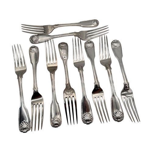 105 - Set of 10 Georgian Hallmarked Silver Forks. 975g