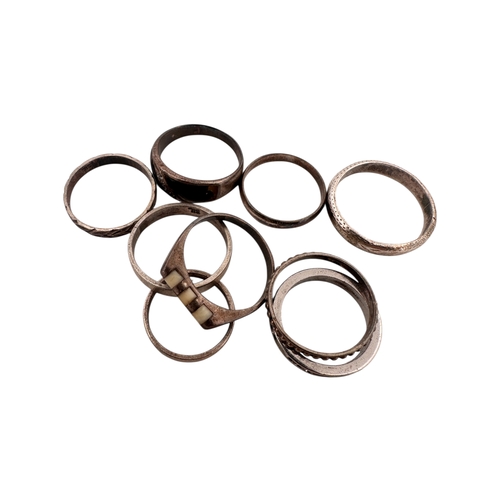 143 - Group of Silver Rings. 14g
