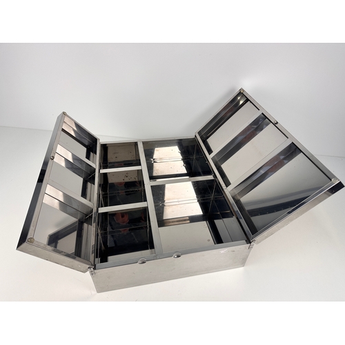 505 - Metal Mirrored Bathroom Cabinet...