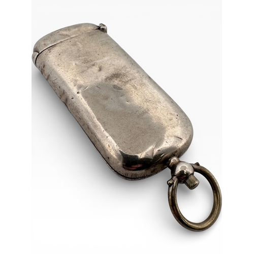 149 - Walker & Hall Combination Sovereign & Vesta Case. Sheffield 1903. 36.33g