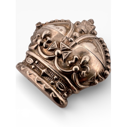 173 - Silver Crown Novelty Vesta Case. Birmingham 1901 by Joseph Hawkins. 33.83g