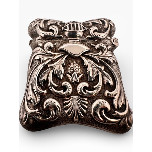 176 - Ornate Victorian Silver Vesta Case. Birmingham 1887. 18.07g