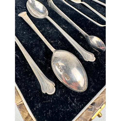 139 - Cased Set of Six Hallmarked Silver Teaspoons & Sugar Tongs. 77.7g