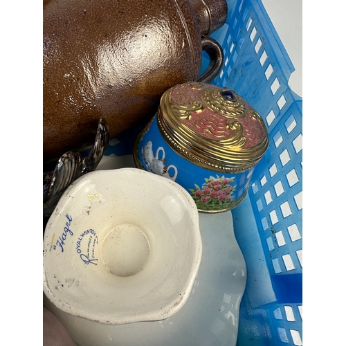 683 - Mixed Collectable Ceramic Items