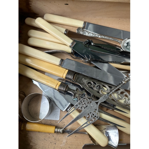 685 - Box of Vintage and Antique Flatware and EPNS Items