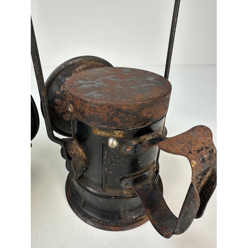 378 - Pair of Vintage Battery Operated Railway Lanterns by Stadium England