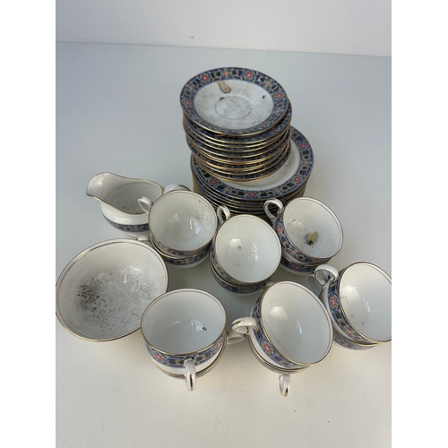 707 - 11 Piece Aynsley Tea Service