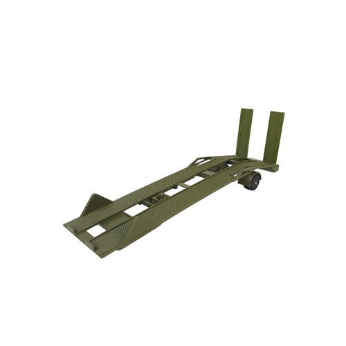 566 - Boxed Dinky Toys 616 AEC Artic Transporter with Chieftain Tank – netting and shells present