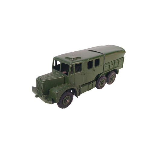 568 - Boxed Dinky Toys Gift Set 695 7.2 Howitzer and Tractor – driver figure and some inner packing missin... 