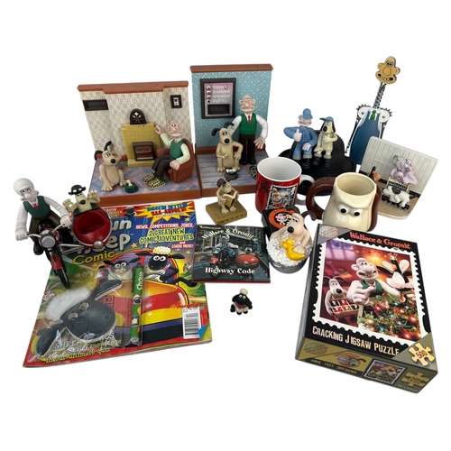 776 - Group of Vintage Wallace and Gromit Collectable Items